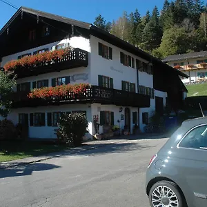 Guest house Gastehaus Sonnenhof, Mittenwald