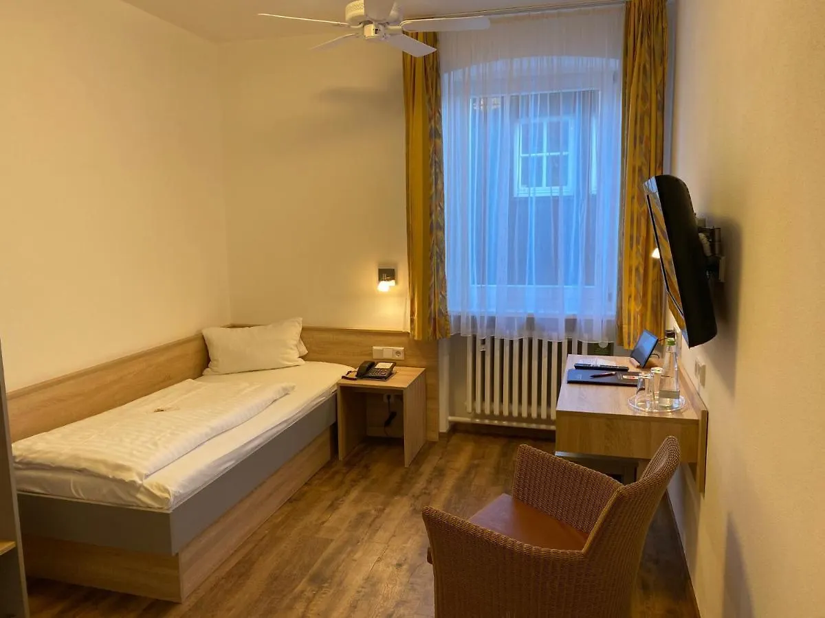 ***  Hotel Gasthof Zum Storch Schluesselfeld Germany